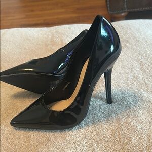 Elegant Black Patent Leather Pumps